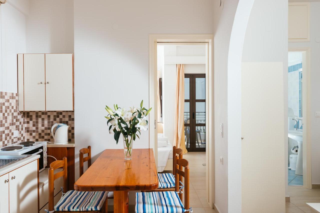 Paradise Hotel-Apartments Stalida Екстериор снимка