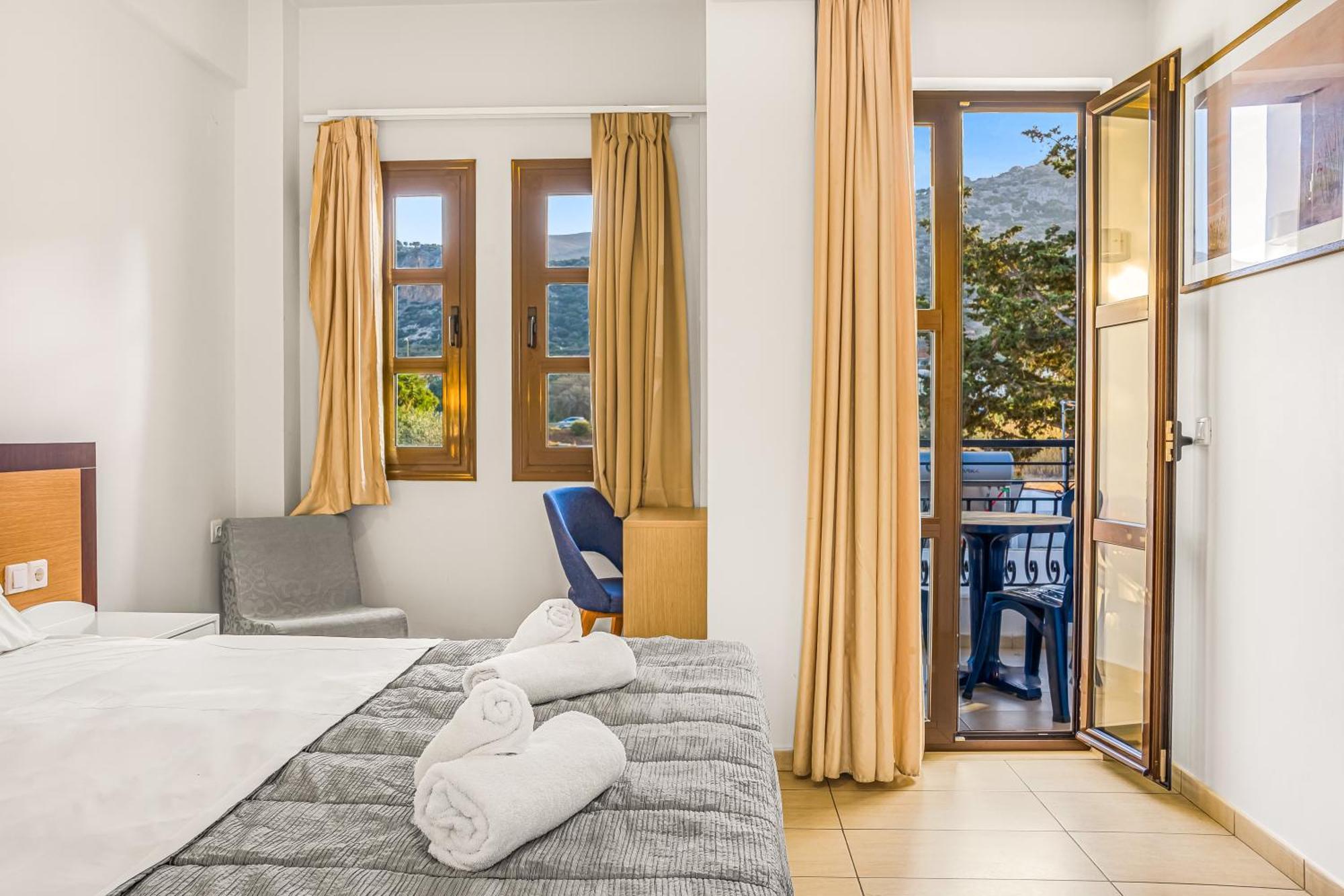 Paradise Hotel-Apartments Stalida Екстериор снимка