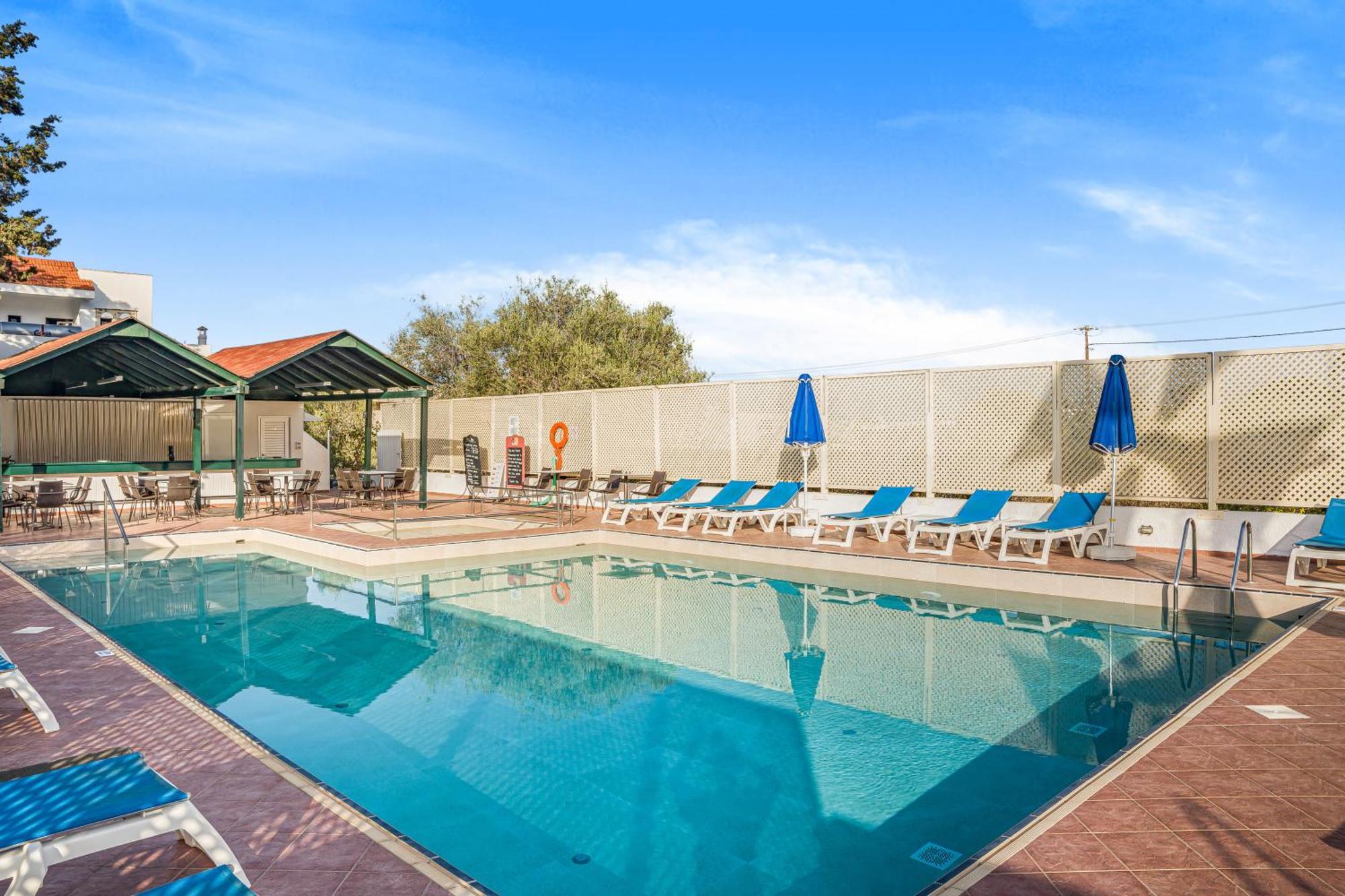 Paradise Hotel-Apartments Stalida Екстериор снимка