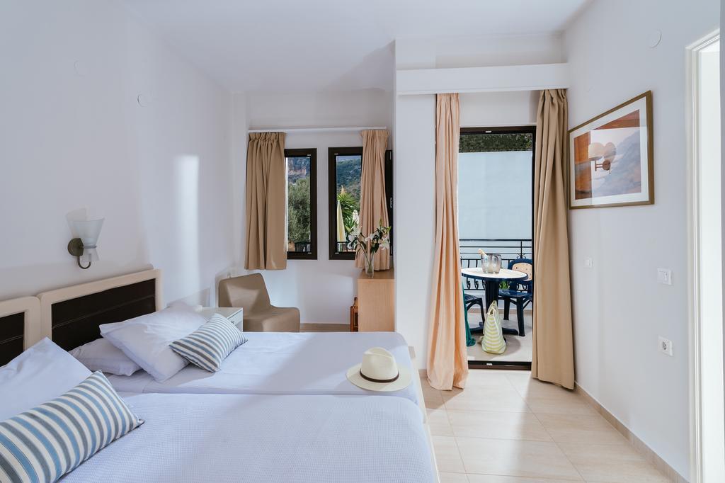 Paradise Hotel-Apartments Stalida Екстериор снимка